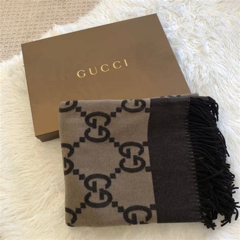 Gucci blankets on clearance